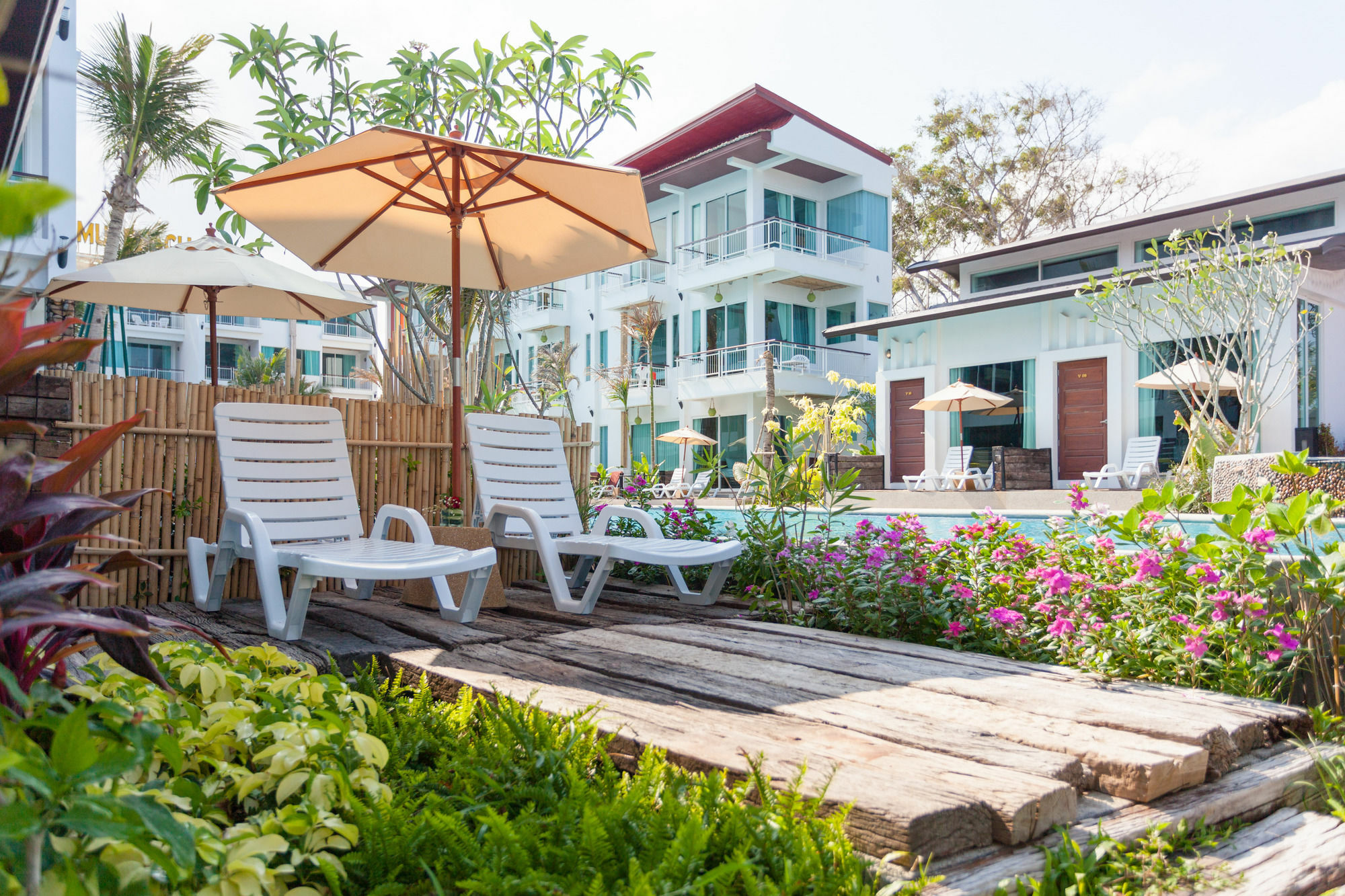 קו סמוי The Samui Beach Resort מראה חיצוני תמונה